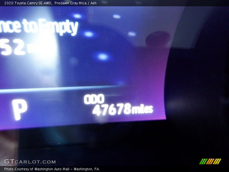 Predawn Gray Mica / Ash 2020 Toyota Camry SE AWD