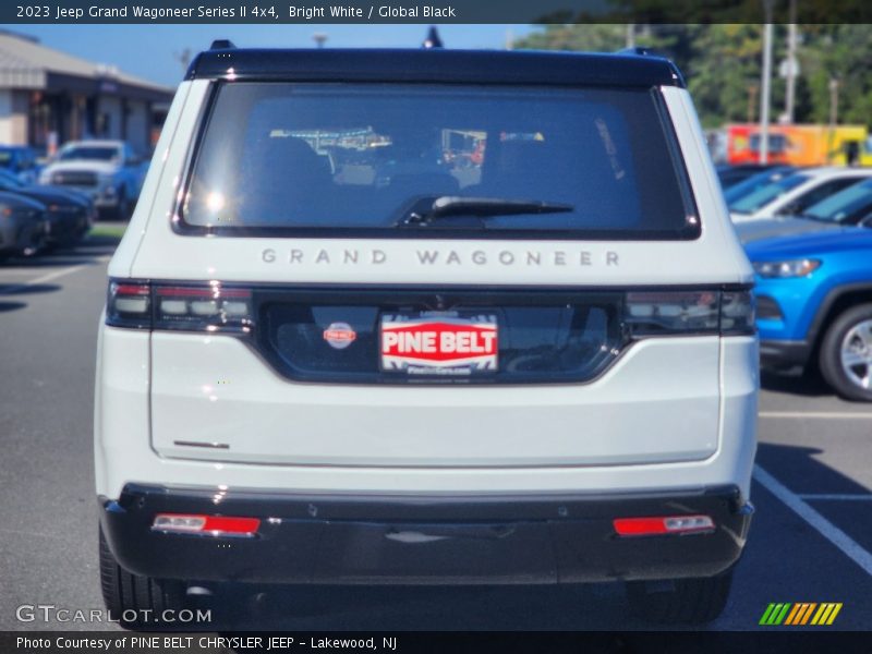 Bright White / Global Black 2023 Jeep Grand Wagoneer Series II 4x4