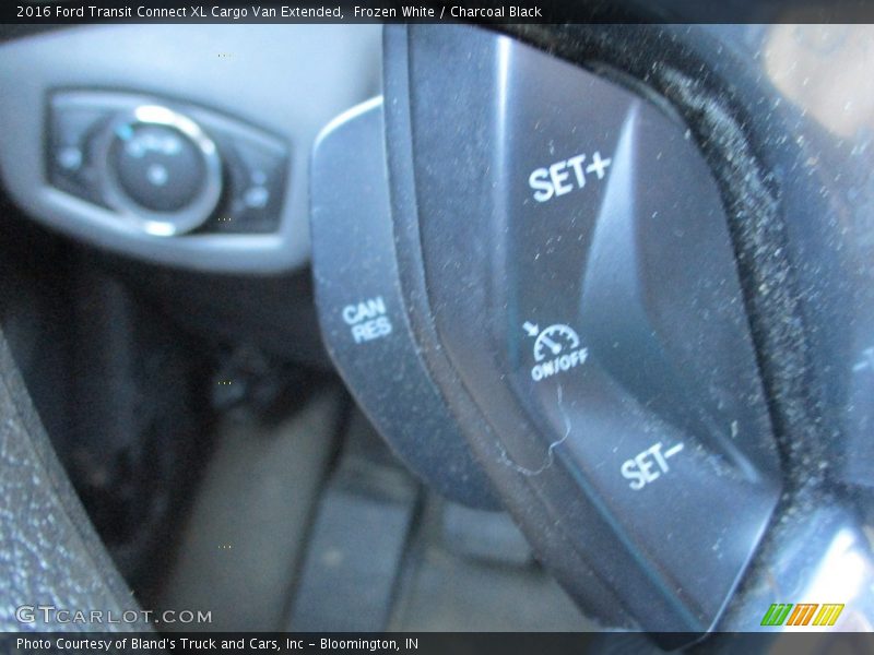 Frozen White / Charcoal Black 2016 Ford Transit Connect XL Cargo Van Extended