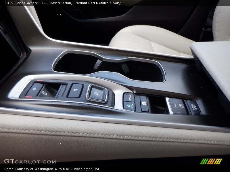 Radiant Red Metallic / Ivory 2019 Honda Accord EX-L Hybrid Sedan