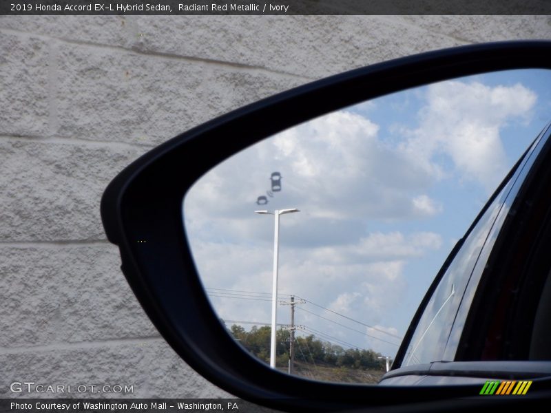 Radiant Red Metallic / Ivory 2019 Honda Accord EX-L Hybrid Sedan