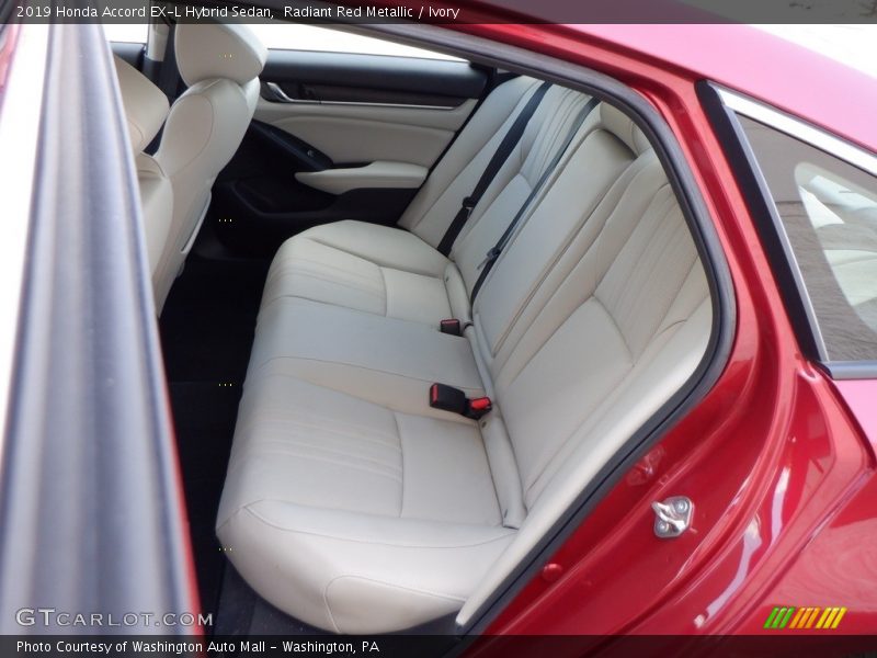 Radiant Red Metallic / Ivory 2019 Honda Accord EX-L Hybrid Sedan