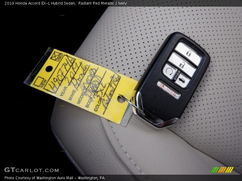 Radiant Red Metallic / Ivory 2019 Honda Accord EX-L Hybrid Sedan