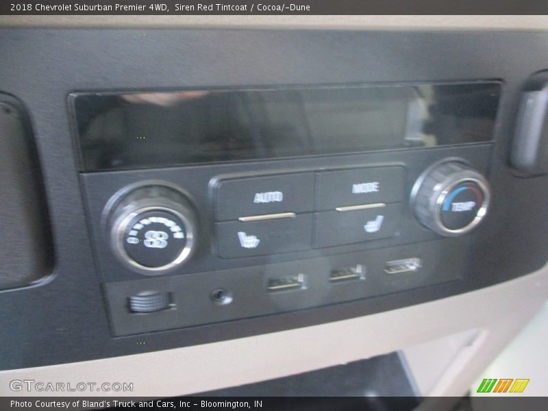 Siren Red Tintcoat / Cocoa/­Dune 2018 Chevrolet Suburban Premier 4WD