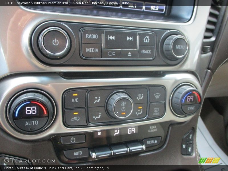 Siren Red Tintcoat / Cocoa/­Dune 2018 Chevrolet Suburban Premier 4WD