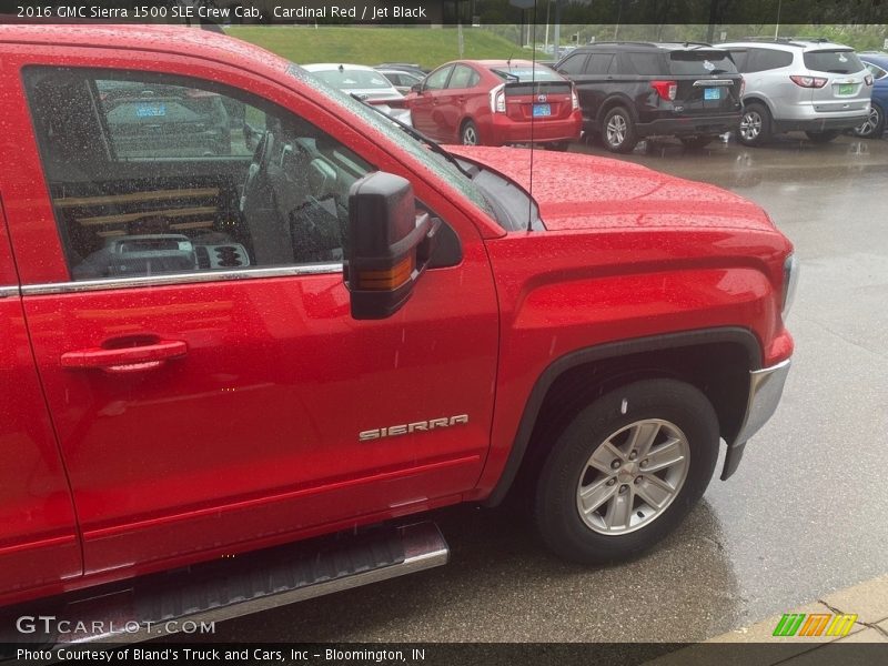 Cardinal Red / Jet Black 2016 GMC Sierra 1500 SLE Crew Cab