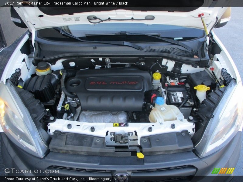 Bright White / Black 2017 Ram ProMaster City Tradesman Cargo Van