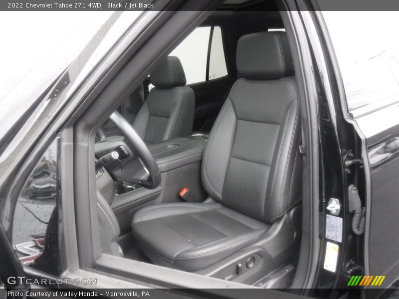 Front Seat of 2022 Tahoe Z71 4WD