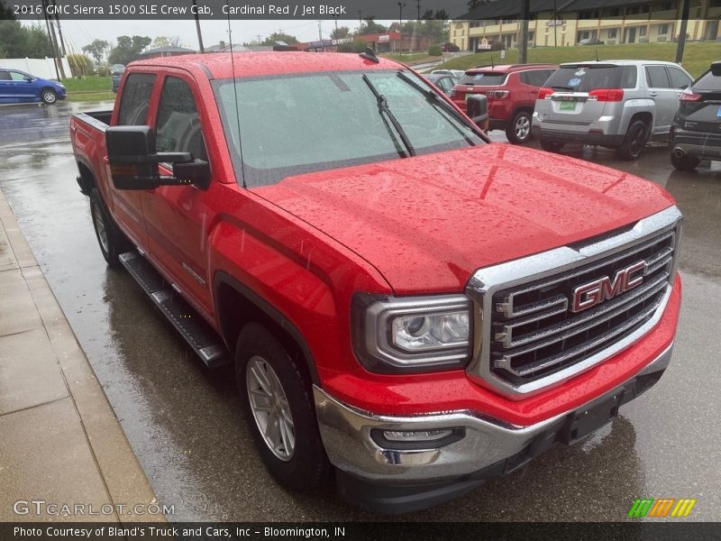 Cardinal Red / Jet Black 2016 GMC Sierra 1500 SLE Crew Cab
