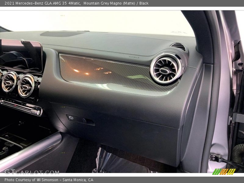 Dashboard of 2021 GLA AMG 35 4Matic