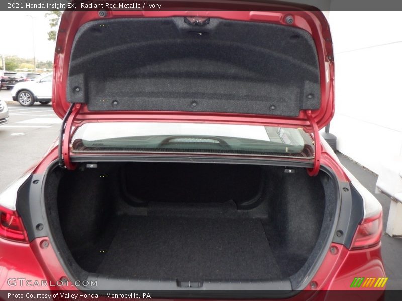  2021 Insight EX Trunk