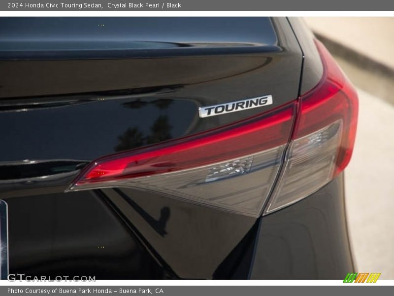  2024 Civic Touring Sedan Logo