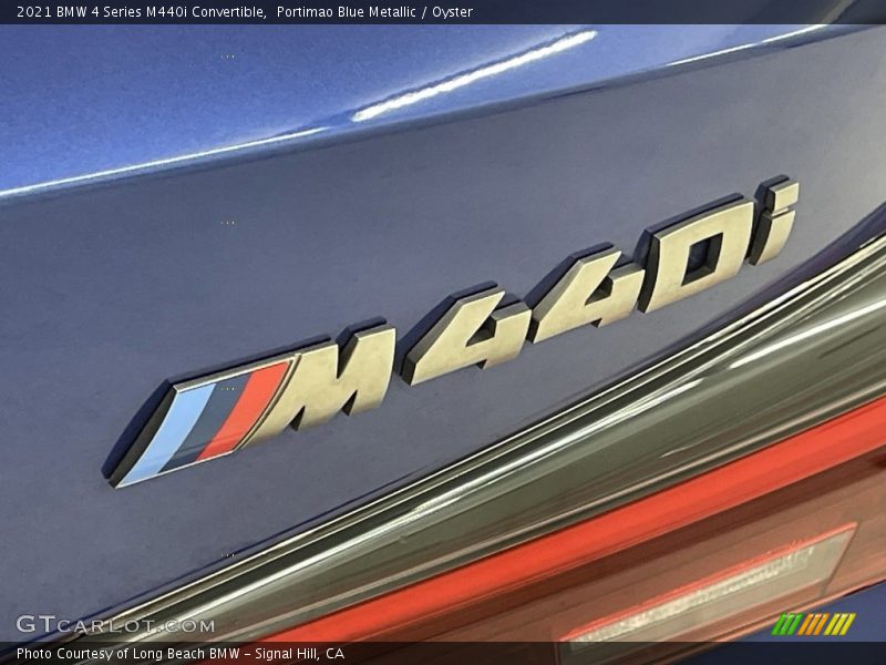  2021 4 Series M440i Convertible Logo