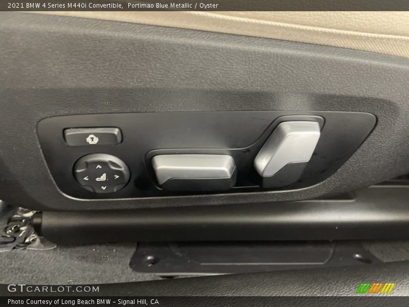 Front Seat of 2021 4 Series M440i Convertible