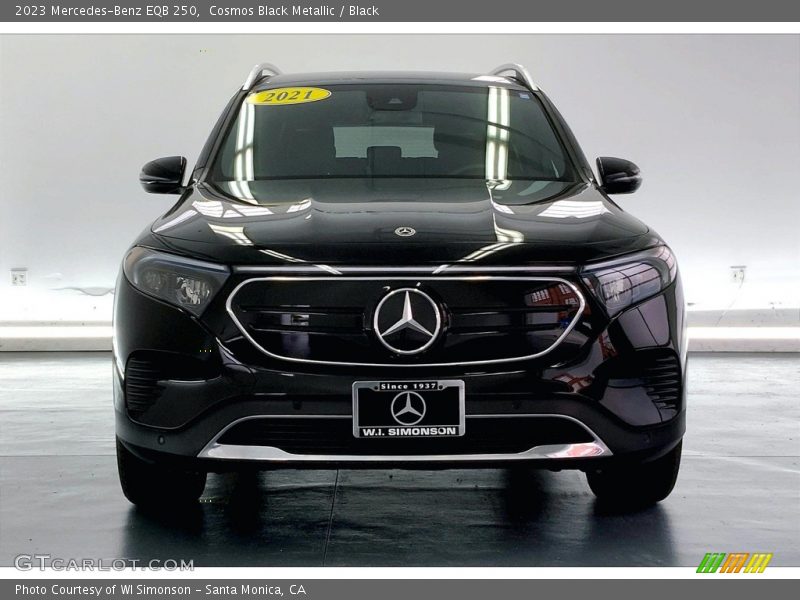 Cosmos Black Metallic / Black 2023 Mercedes-Benz EQB 250