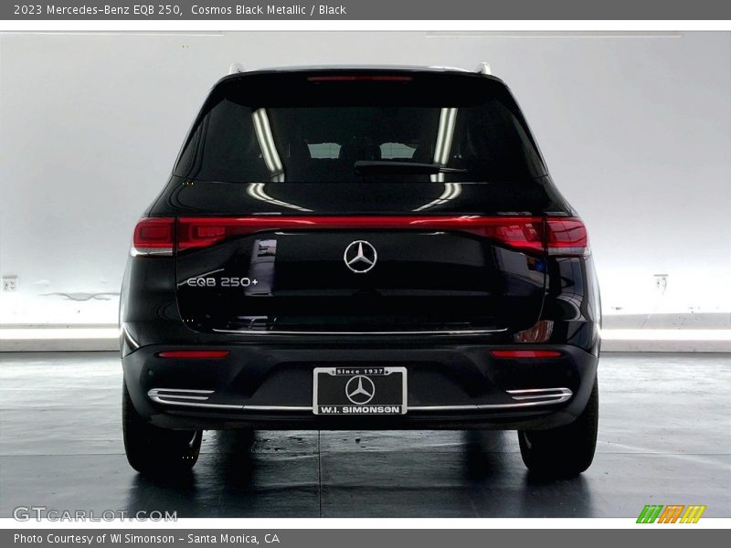 Cosmos Black Metallic / Black 2023 Mercedes-Benz EQB 250