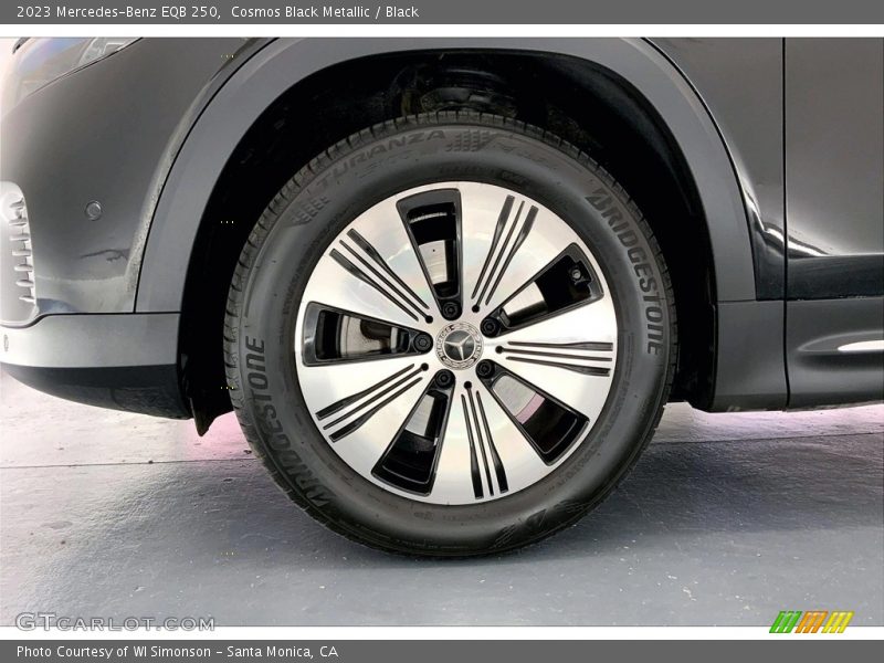  2023 EQB 250 Wheel