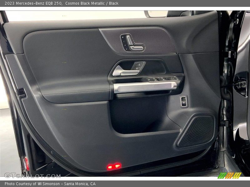 Door Panel of 2023 EQB 250