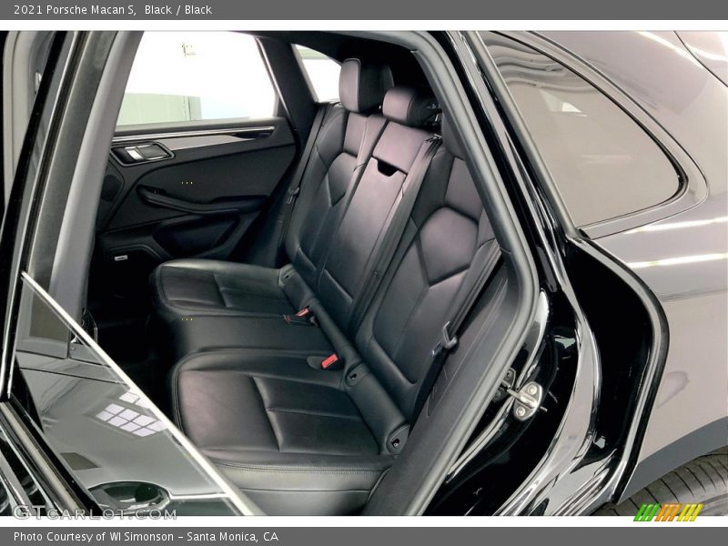 Rear Seat of 2021 Macan S