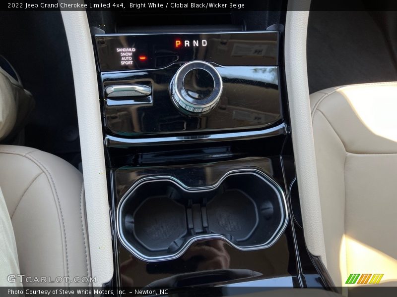  2022 Grand Cherokee Limited 4x4 8 Speed Automatic Shifter