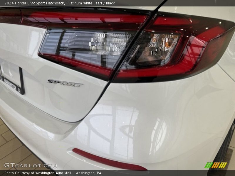 Platinum White Pearl / Black 2024 Honda Civic Sport Hatchback