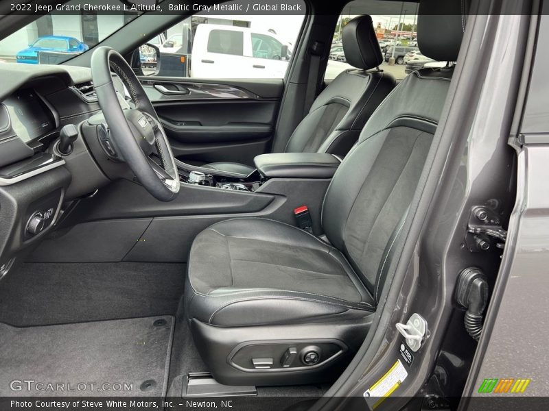 2022 Grand Cherokee L Altitude Global Black Interior