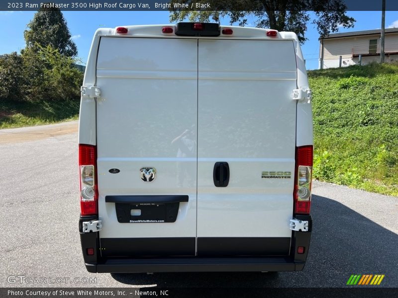 Bright White / Black 2023 Ram ProMaster 3500 High Roof Cargo Van