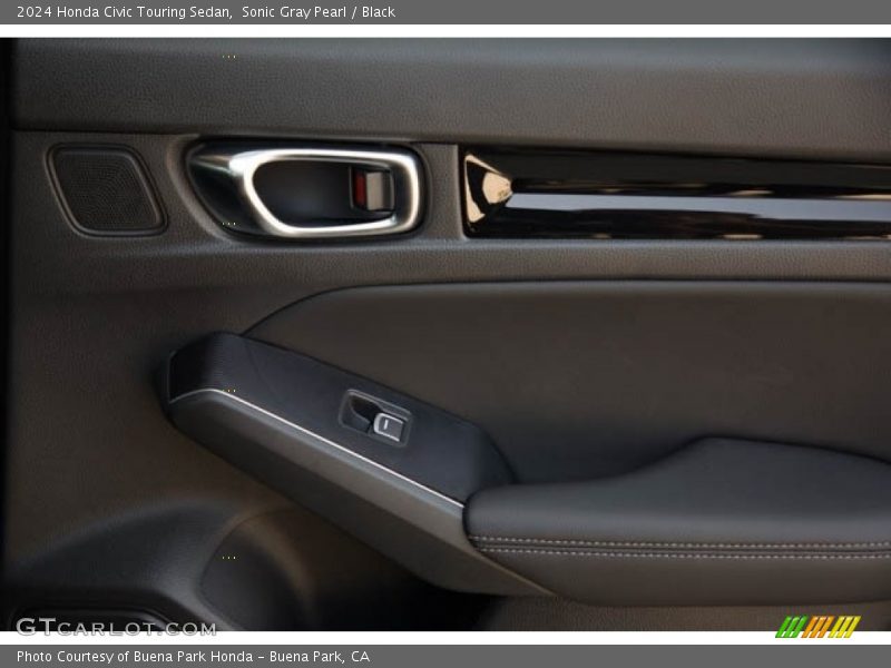 Sonic Gray Pearl / Black 2024 Honda Civic Touring Sedan