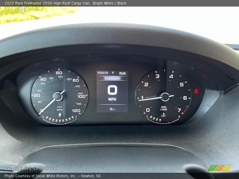 Bright White / Black 2023 Ram ProMaster 3500 High Roof Cargo Van