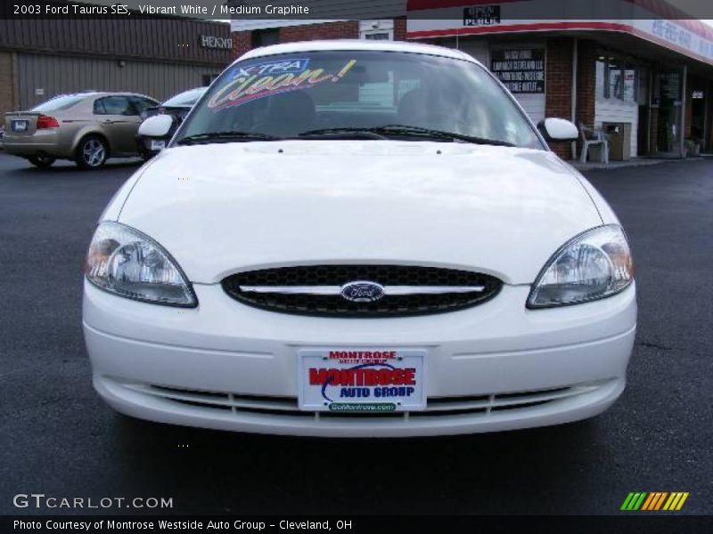 Vibrant White / Medium Graphite 2003 Ford Taurus SES
