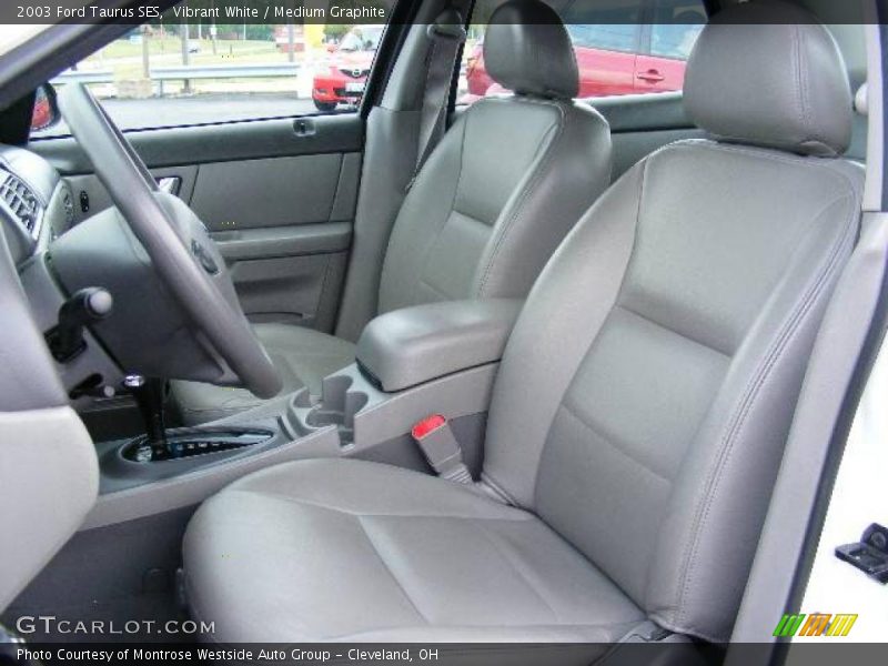 Vibrant White / Medium Graphite 2003 Ford Taurus SES