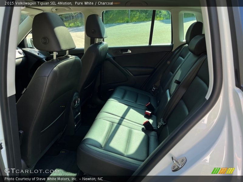 Pure White / Charcoal 2015 Volkswagen Tiguan SEL 4Motion