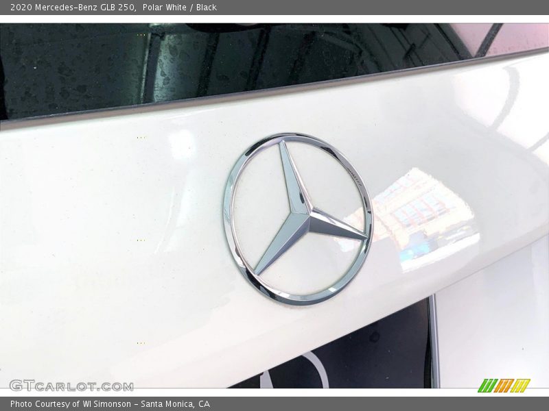 Polar White / Black 2020 Mercedes-Benz GLB 250