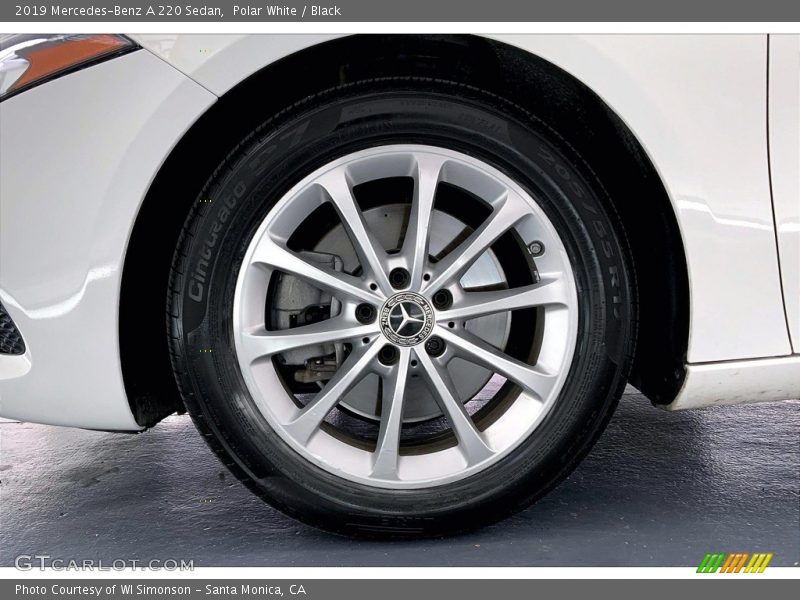 Polar White / Black 2019 Mercedes-Benz A 220 Sedan
