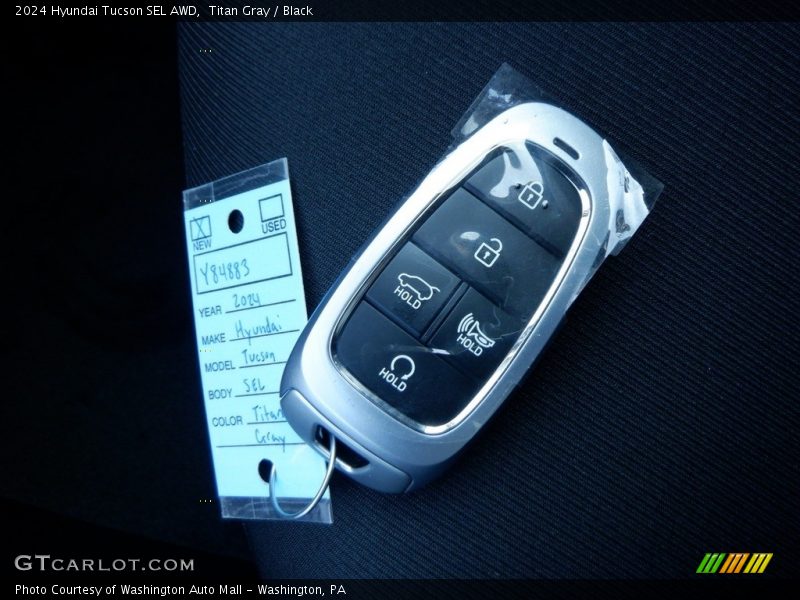 Keys of 2024 Tucson SEL AWD