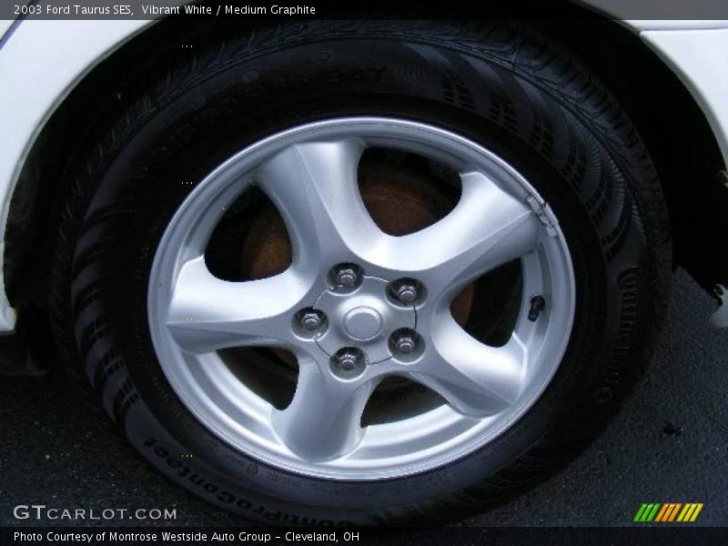 Vibrant White / Medium Graphite 2003 Ford Taurus SES