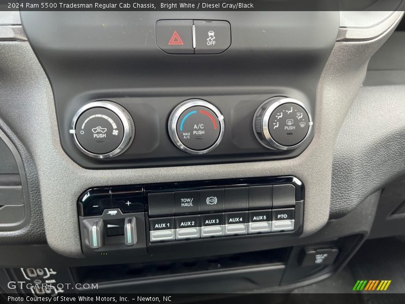 Controls of 2024 5500 Tradesman Regular Cab Chassis