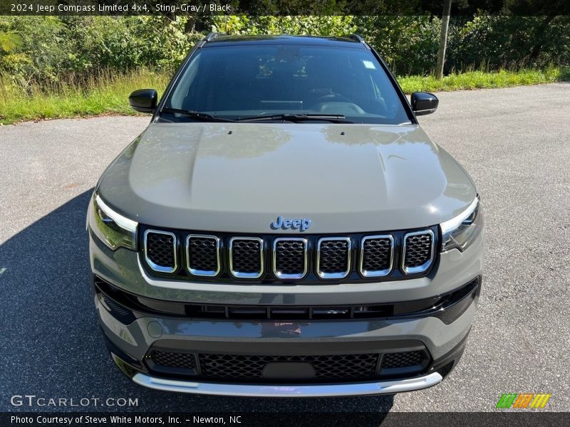  2024 Compass Limited 4x4 Sting-Gray
