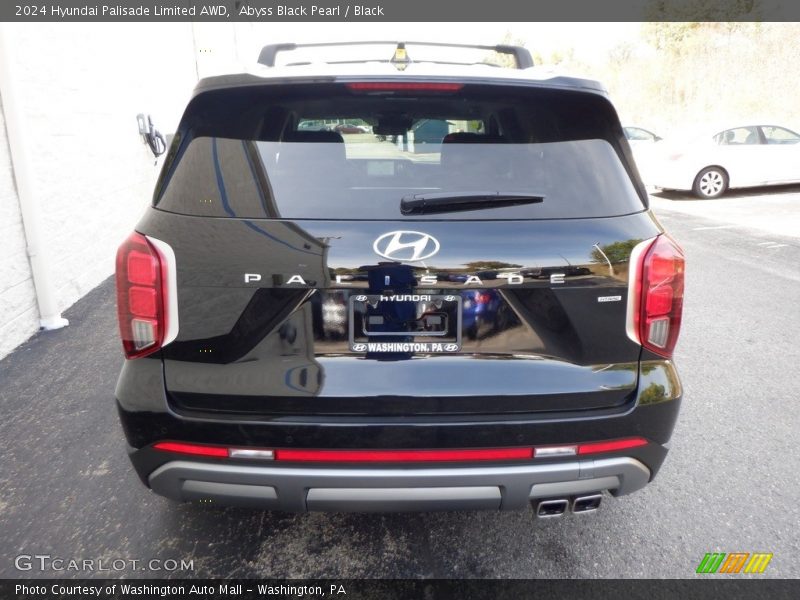 Abyss Black Pearl / Black 2024 Hyundai Palisade Limited AWD