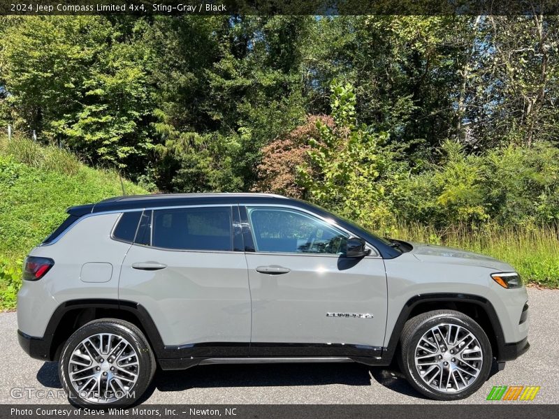  2024 Compass Limited 4x4 Sting-Gray