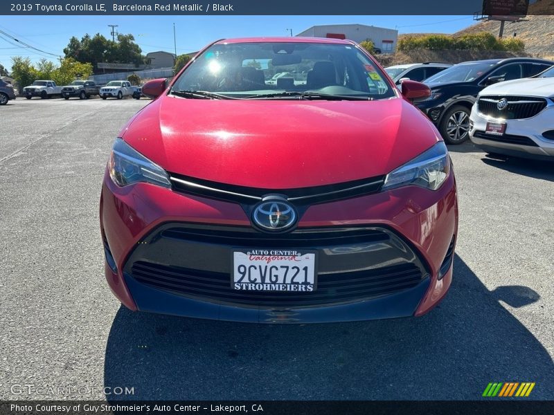 Barcelona Red Metallic / Black 2019 Toyota Corolla LE