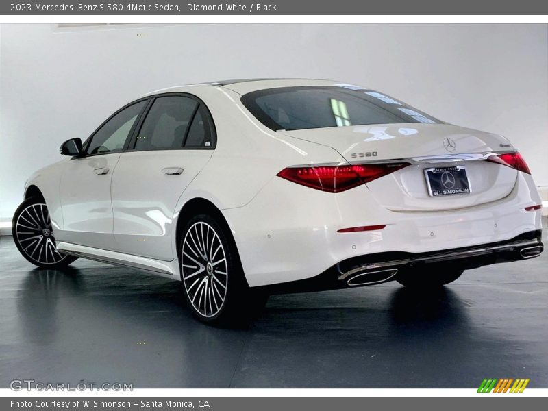 Diamond White / Black 2023 Mercedes-Benz S 580 4Matic Sedan