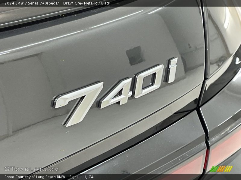  2024 7 Series 740i Sedan Logo