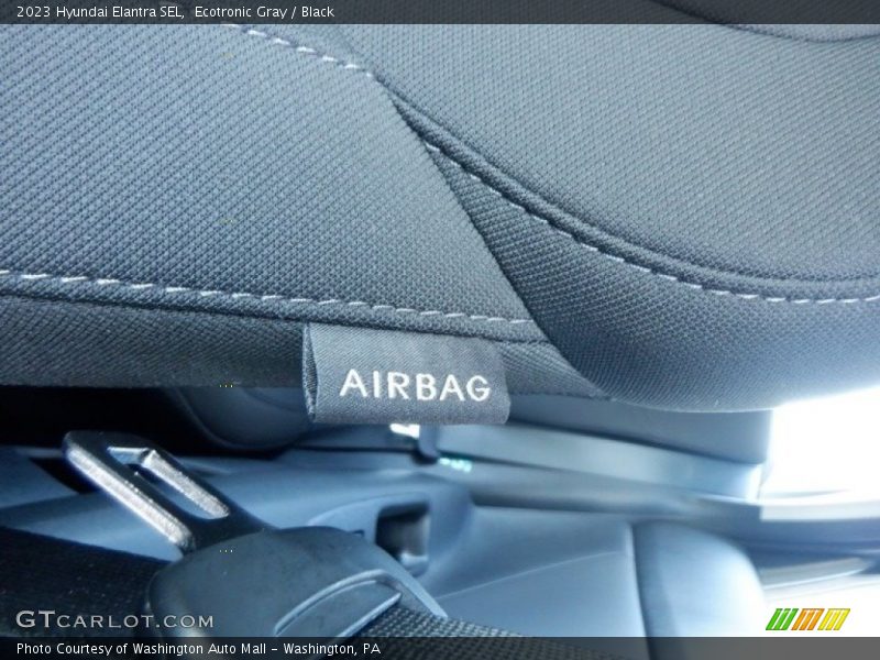 Ecotronic Gray / Black 2023 Hyundai Elantra SEL
