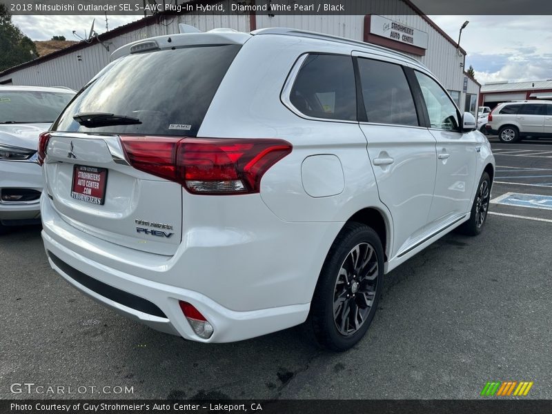 Diamond White Pearl / Black 2018 Mitsubishi Outlander SEL S-AWC Plug-In Hybrid