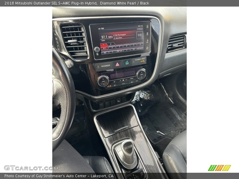 Diamond White Pearl / Black 2018 Mitsubishi Outlander SEL S-AWC Plug-In Hybrid