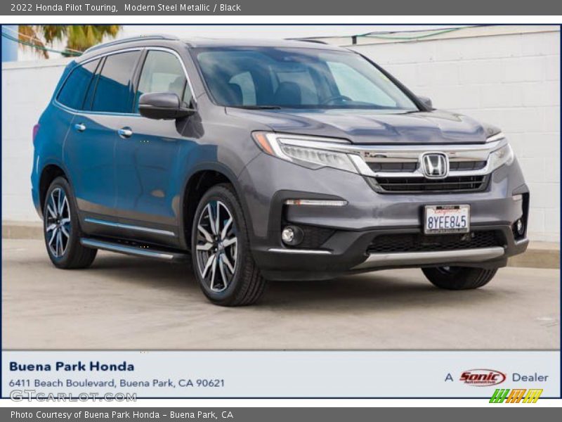 Modern Steel Metallic / Black 2022 Honda Pilot Touring