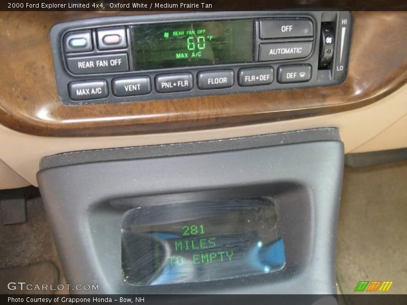 Oxford White / Medium Prairie Tan 2000 Ford Explorer Limited 4x4