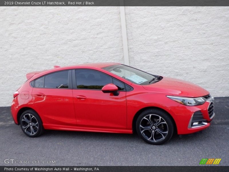  2019 Cruze LT Hatchback Red Hot