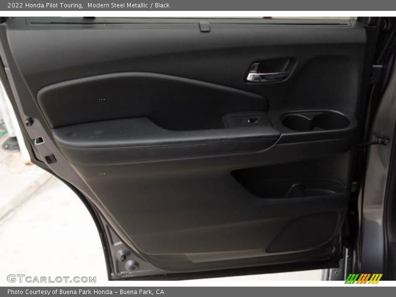 Door Panel of 2022 Pilot Touring